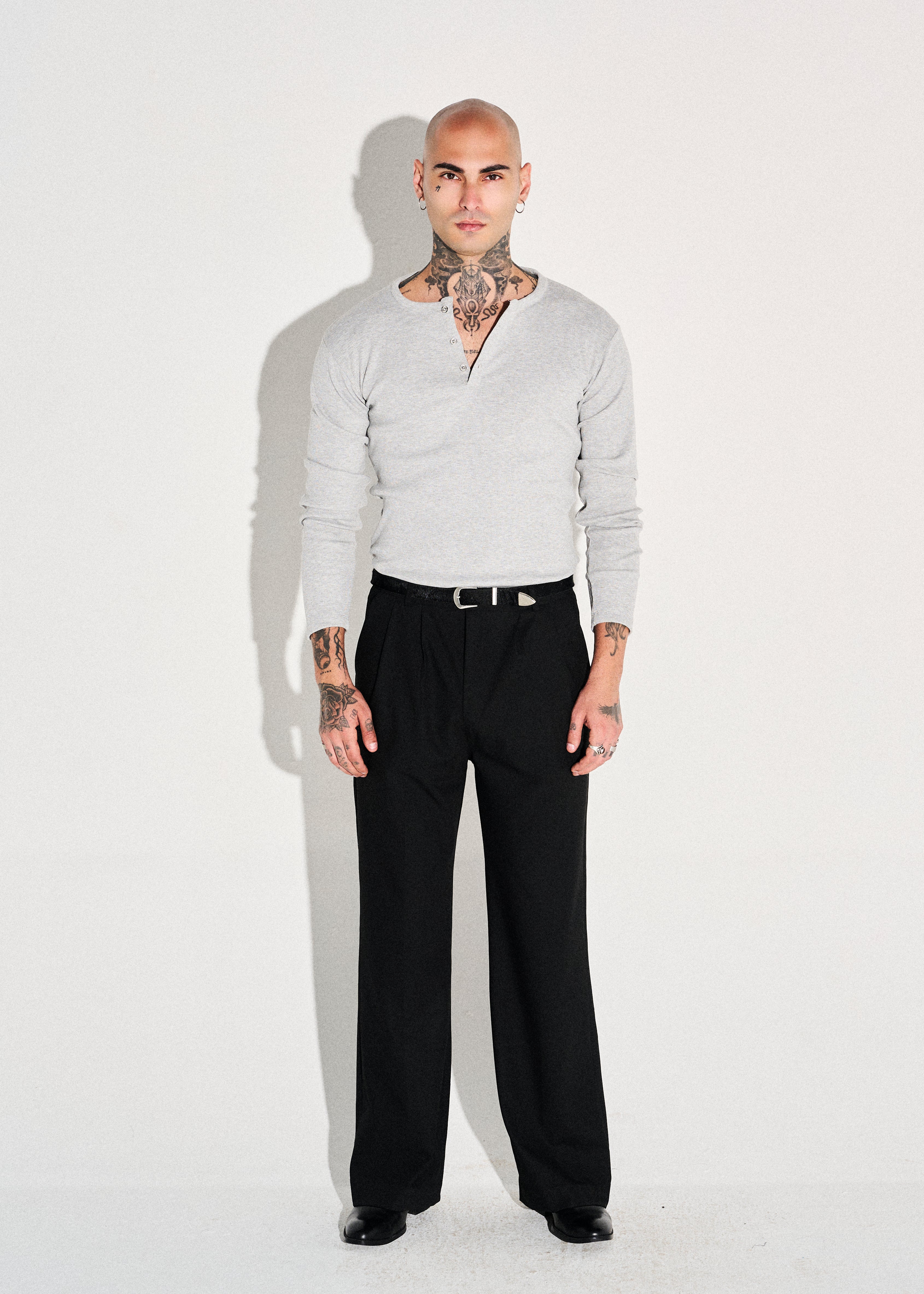 Classic Slim Fit Henley - Grey