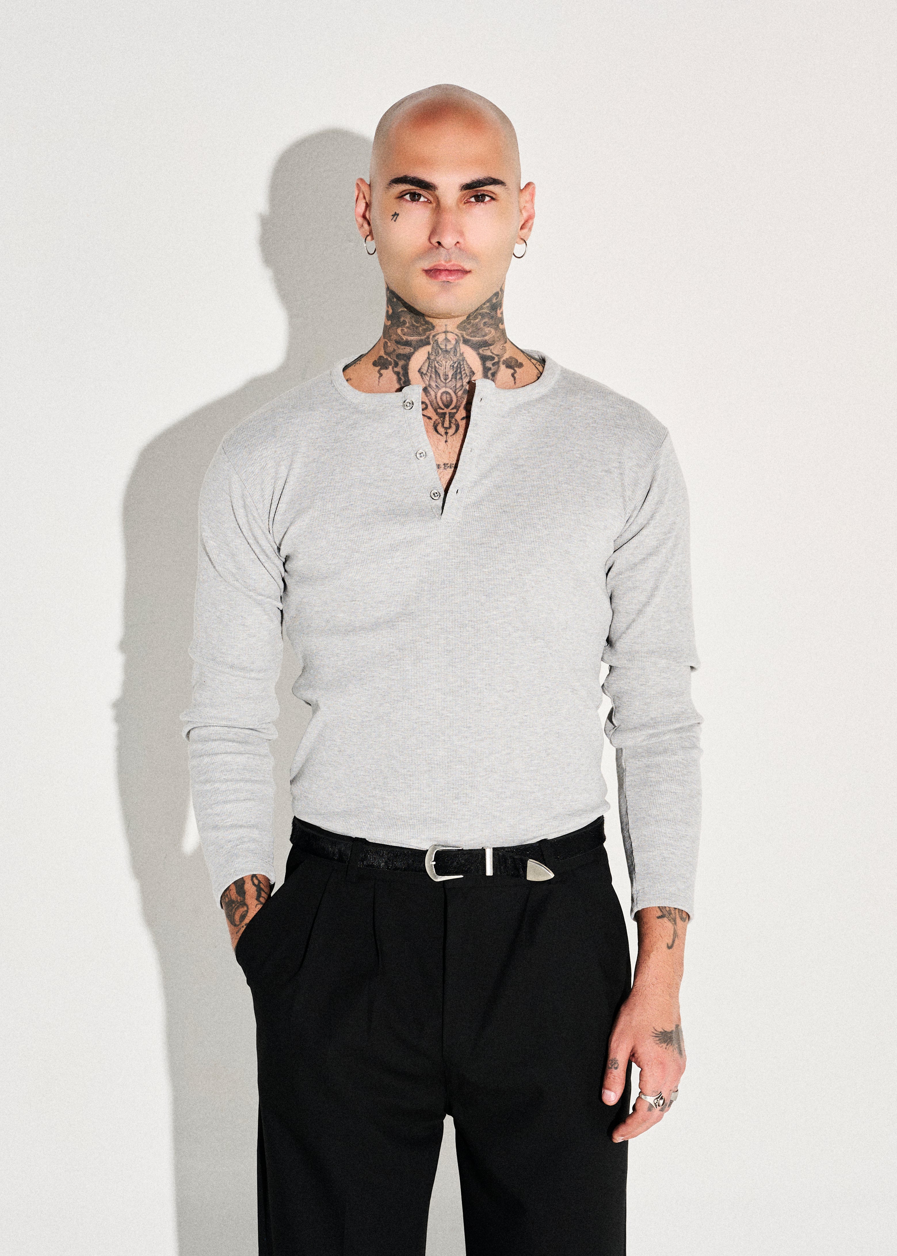 Classic Slim Fit Henley - Grey