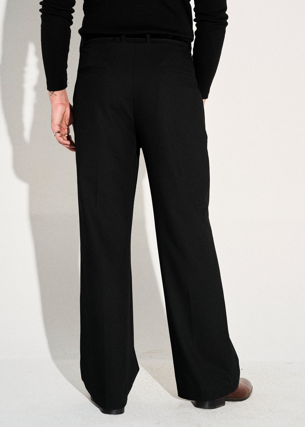 Dume Wide Leg Pleated Trouser - Black