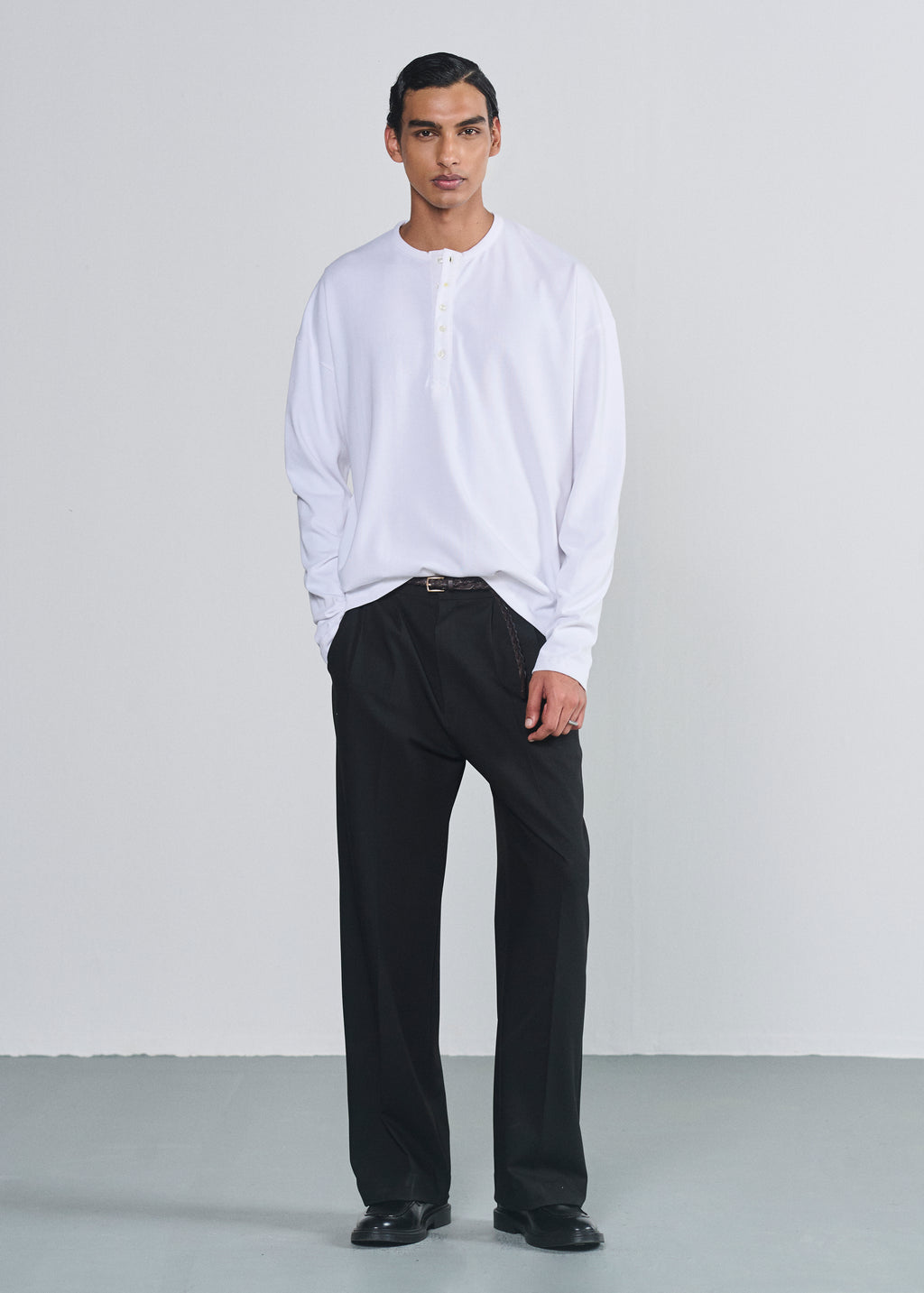 Relaxed Fit Henley - White