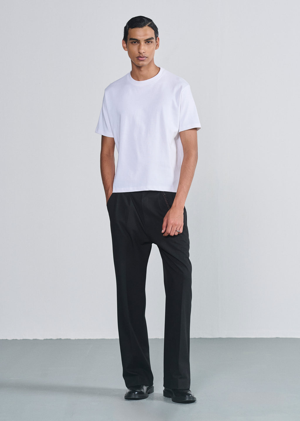Essential Cropped Tee - White