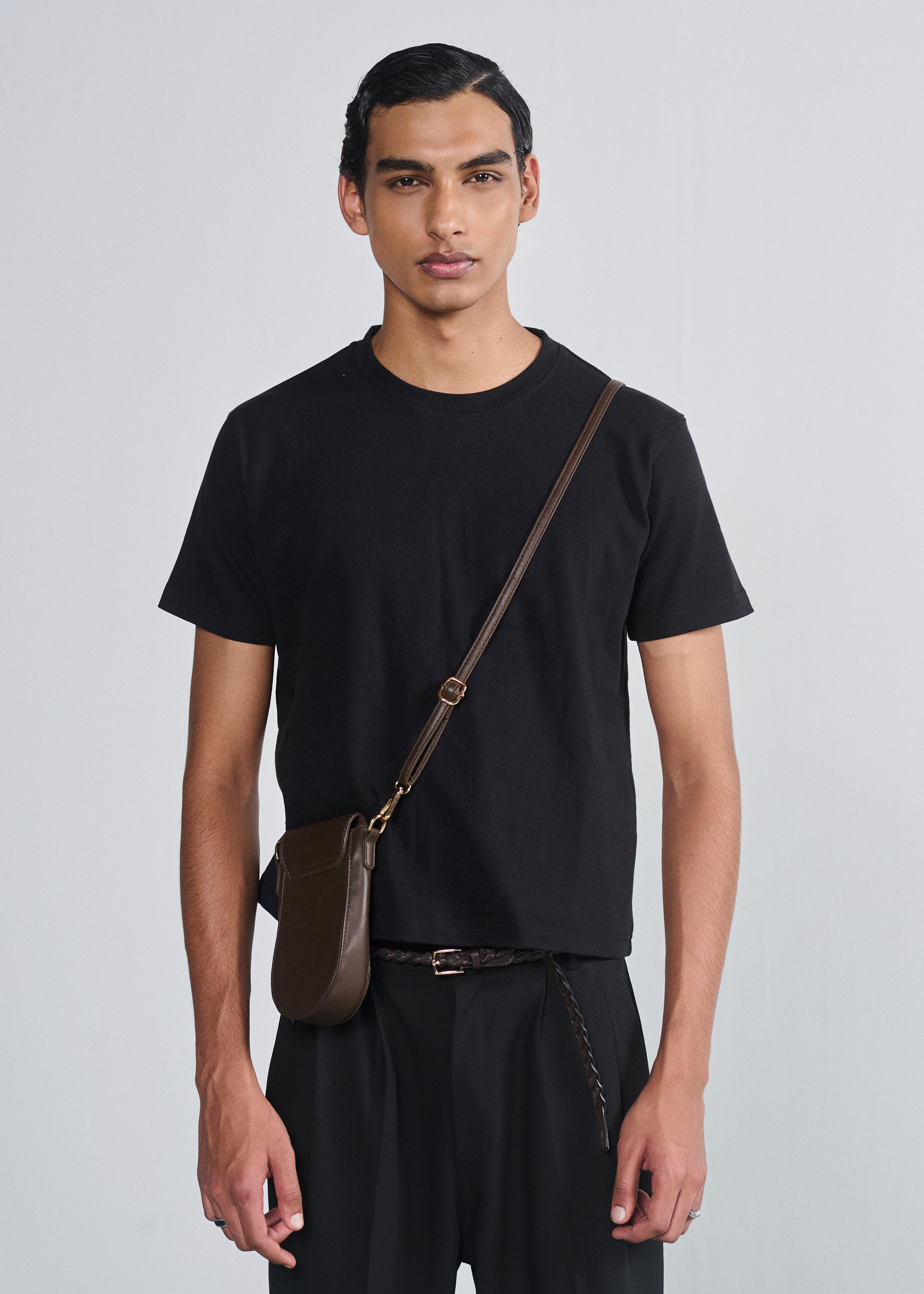 Essential Cropped Tee - Black